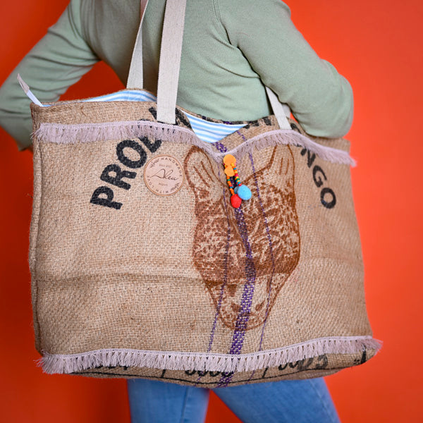 Kaffeesacktasche "Trudy" / Sac en toile de Jute (ancien sac de café) "Trudy"