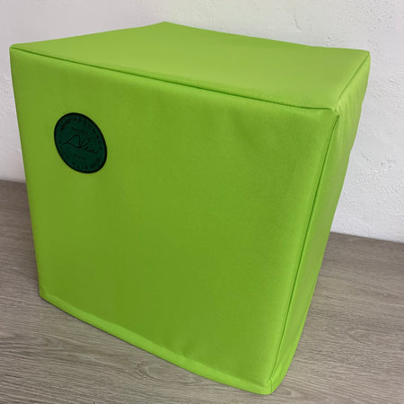 Sitzwürfel aus Segeltuch / Cube en Toile