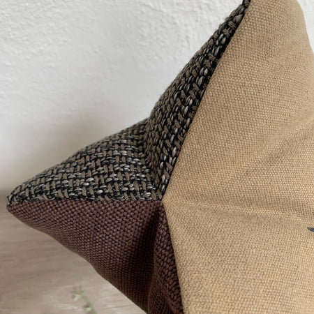 Leseknochen / Coussin de nuque ergonomique
