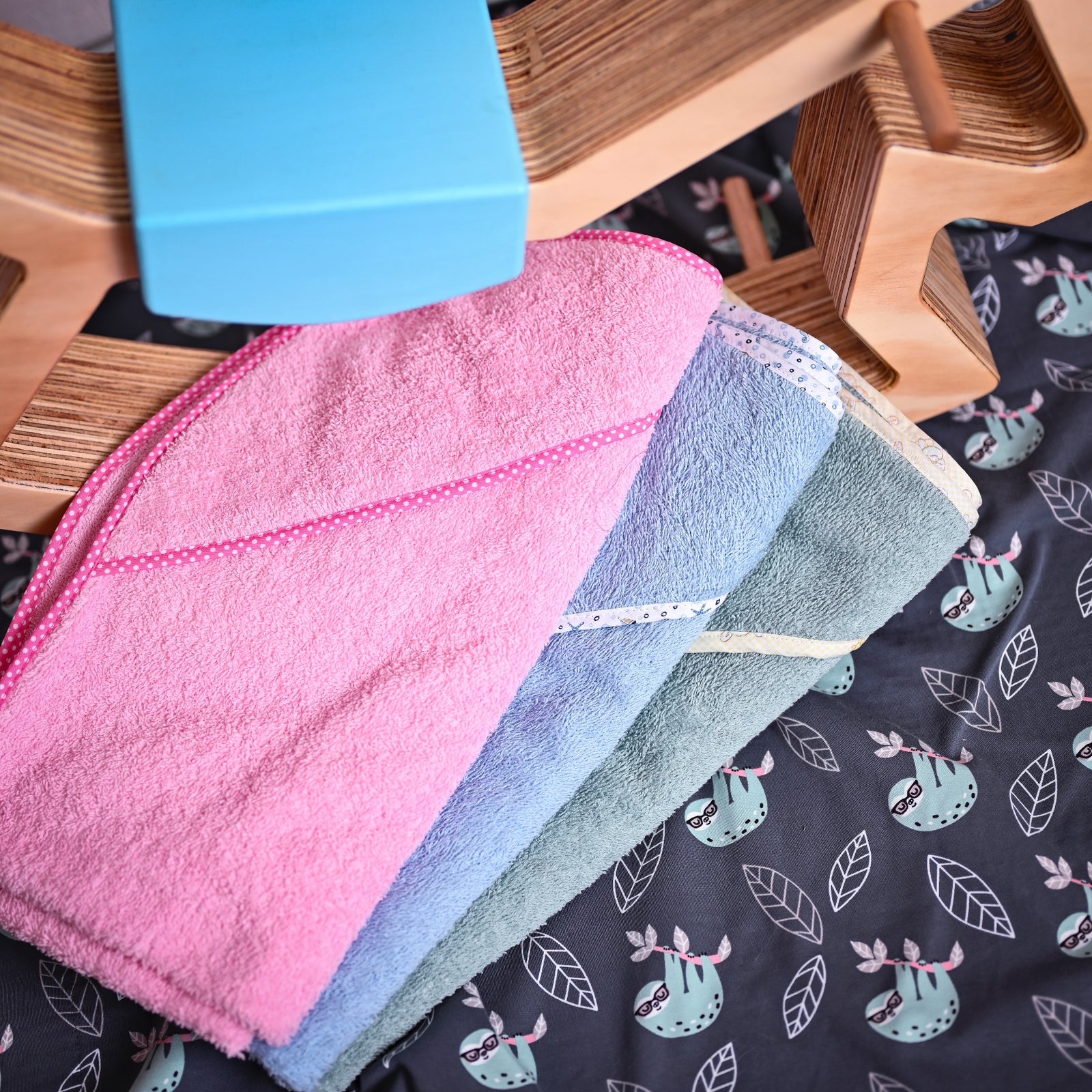 Babyhandtuch mit Kapuze / Cape de bain pour bébé